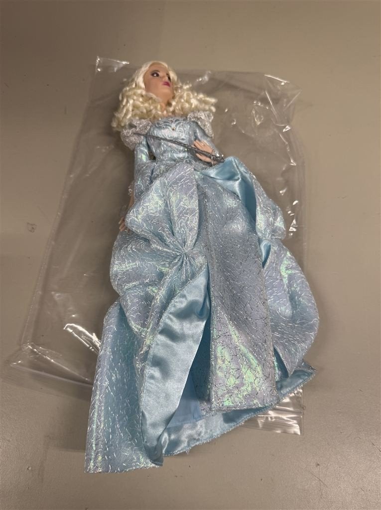 Assepoester -Disney Live Action Cinderella Fairy Godmother p, Ophalen of Verzenden, Assepoester of Belle, Zo goed als nieuw, Beeldje of Figuurtje