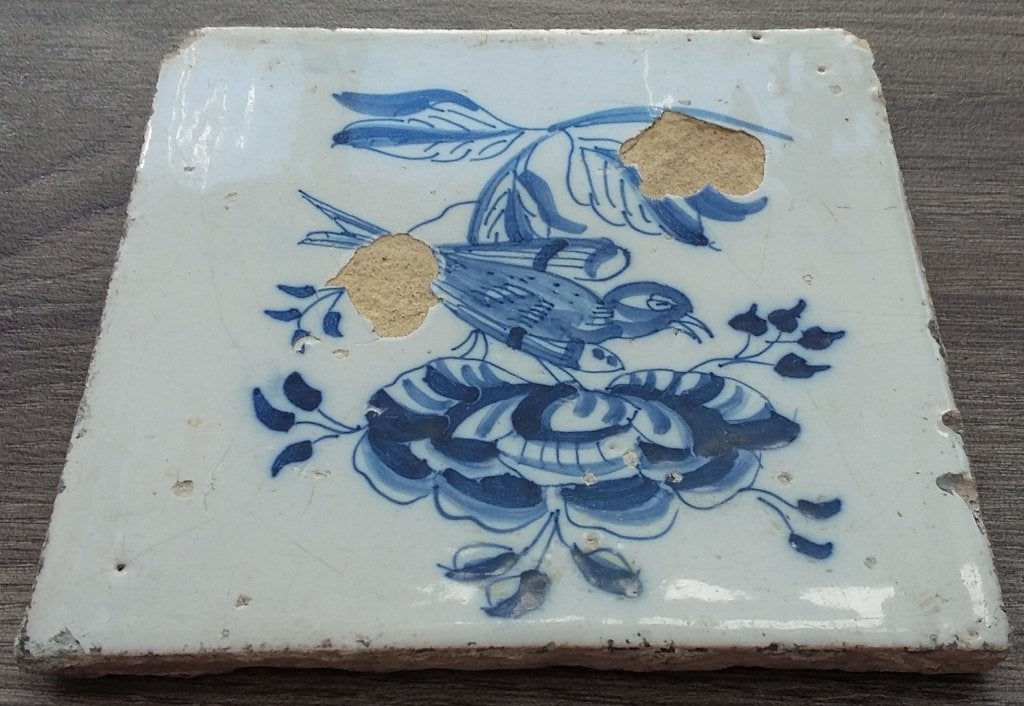 Omstreeks 1750 Delft Delftsblauwe Tegel Friese Bloem + Vogel, Ophalen of Verzenden
