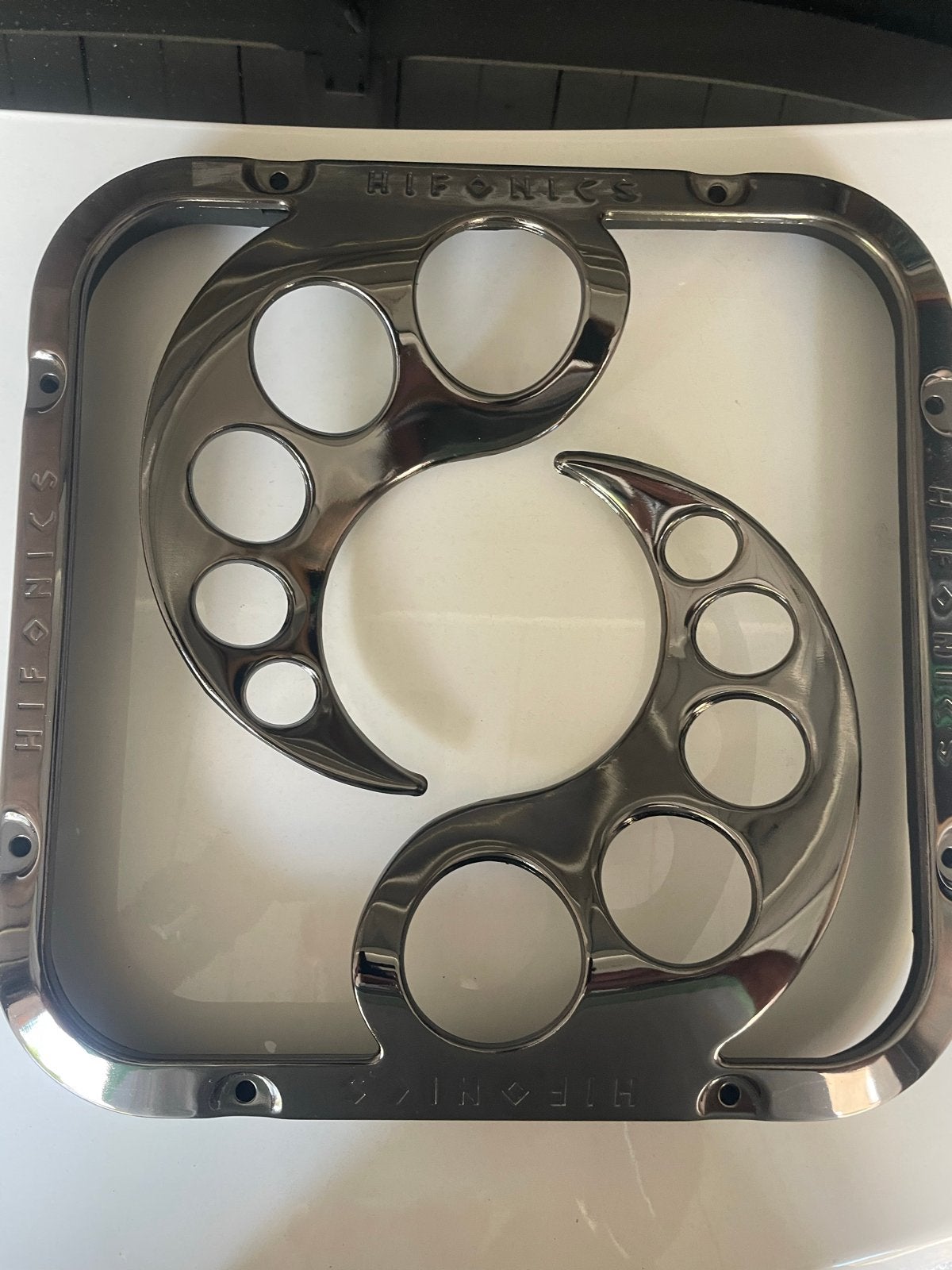 Hifonics Zeus 12 inch Subwoofer Grill - Verchroomd, Auto diversen, Ophalen of Verzenden, Nieuw