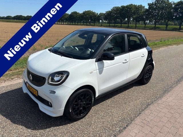Smart Forfour 1.0 Brabus Edition 5 deurs 16 "led 2015 Airco, Auto's, Smart, Achterwielaandrijving, Gebruikt, 4 stoelen, Wit