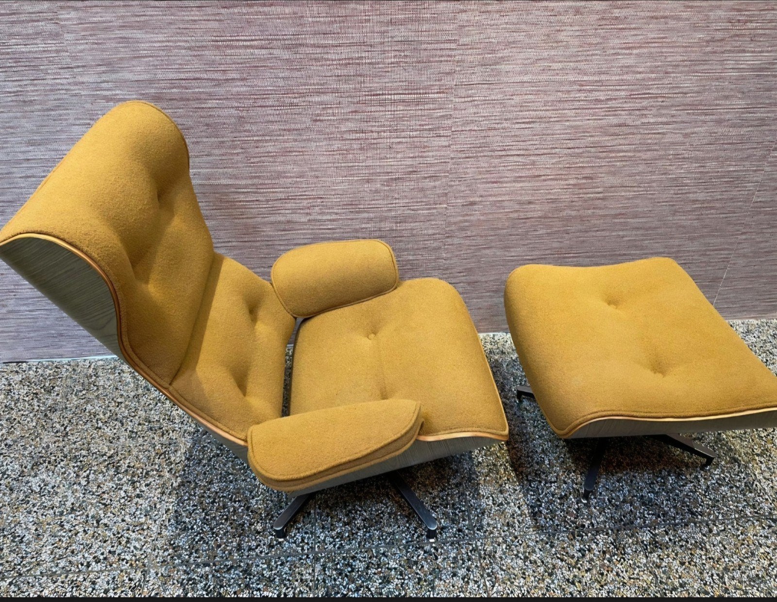 Loungefauteuil met voetenbank - Okergeel - Hout en Stof, Ophalen, Gebruikt, Overige kleuren, Eén