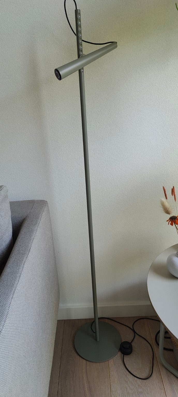 Foscarini Magneto vloerlamp, Design, Ophalen of Verzenden, Zo goed als nieuw, Metaal