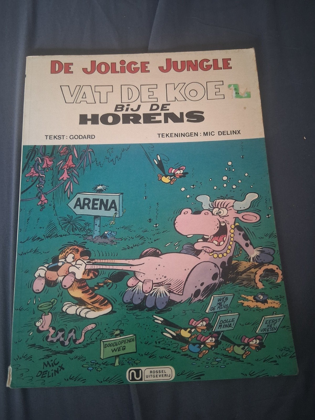 De Jolige Jungle: Vat de Koe bij de Horens - Stripboek, Boeken, Eén stripboek, Ophalen of Verzenden, Gelezen, Godard