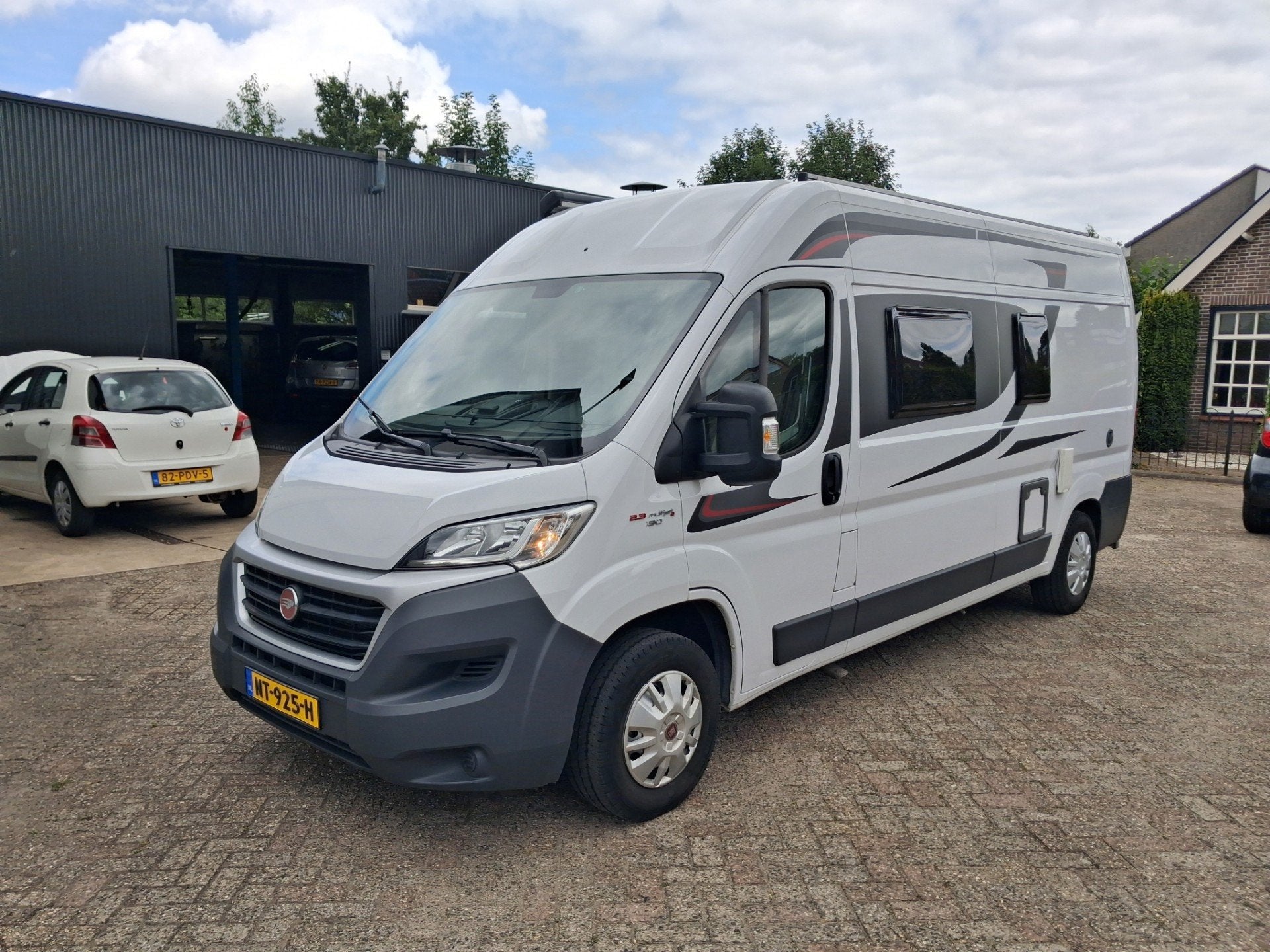 Roller team LIVINGSTONE 2 SPORT ABB1, Caravans en Kamperen, Overige merken, Airbags, Airconditioning, Standkachel