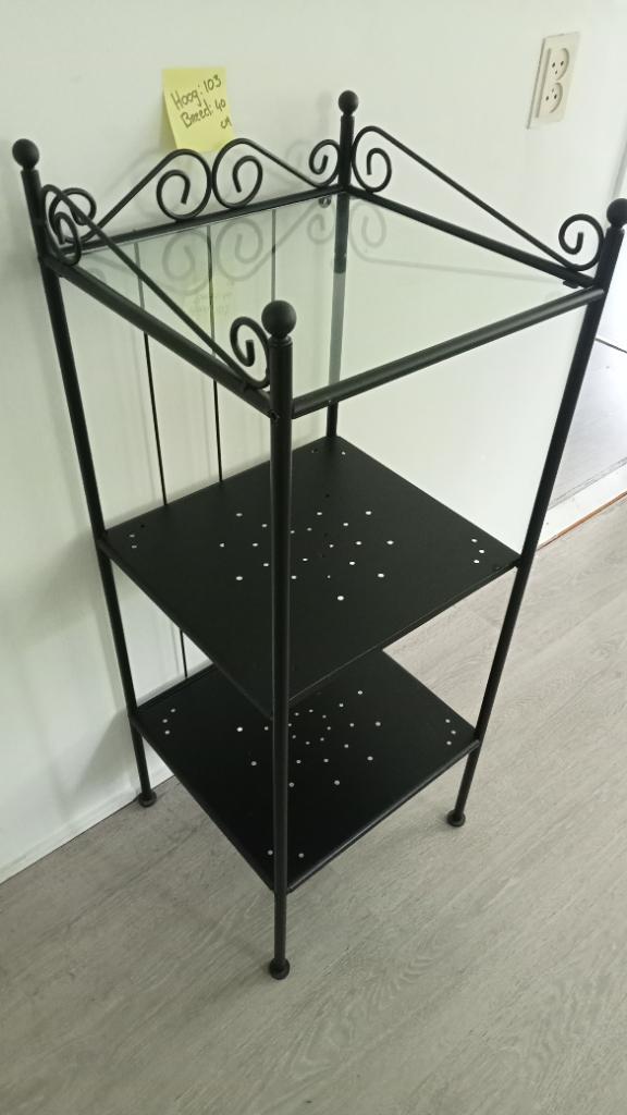 Metalen rek of kastje Brocant, Ophalen, Metaal, Gebruikt, Brocante