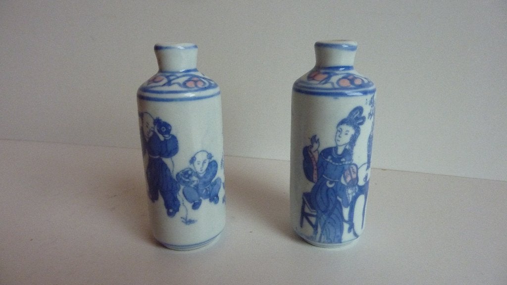 Chinees Porselein Snuffbottle kangxi, Antiek en Kunst, Antiek | Porselein, Ophalen of Verzenden