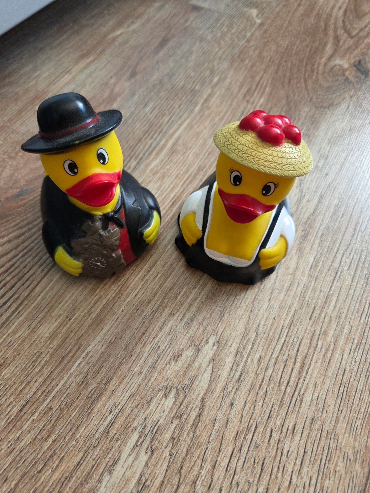 Badeendjes Zwarte Woud stel - Uniek en Decoratief, Ophalen of Verzenden, Zo goed als nieuw, Jongen of Meisje