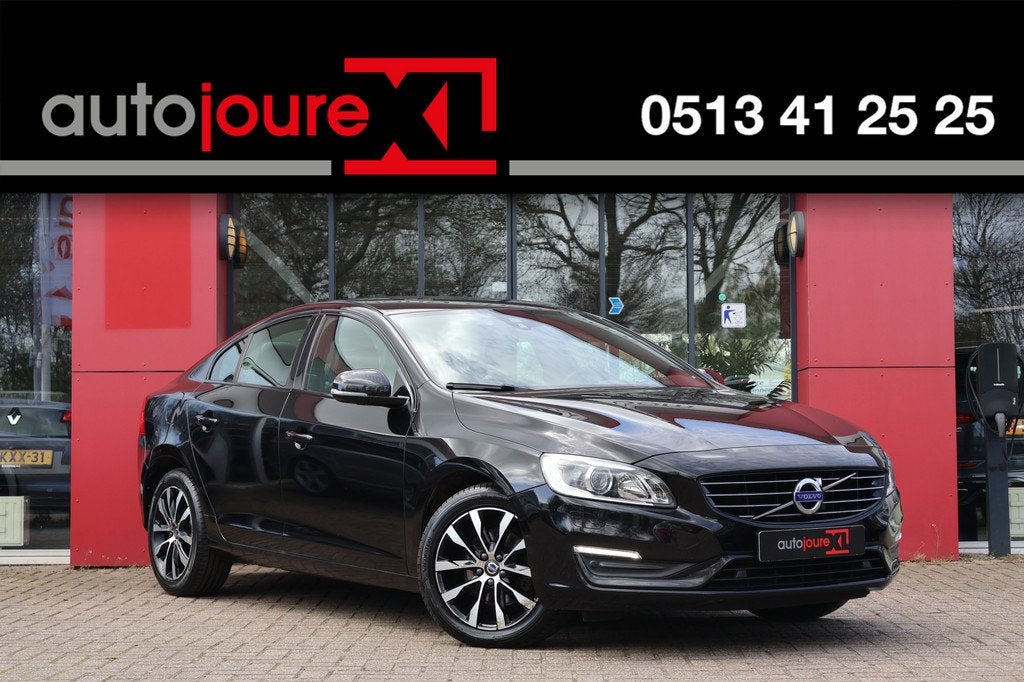 Volvo S60 1.5 T3 Automaat Summum | Leder | Camera |, Auto's, Volvo, S60, Zwart, Leder, Sedan