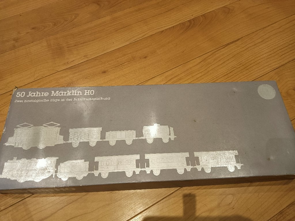 Te koop Marklin jubileum set 50 jaar, Ophalen, Zo goed als nieuw, Wisselstroom, Märklin