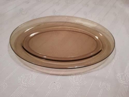 Vintage rookglas ovale serveer schaal Arcoroc  € 7,50, Schaal, Ophalen of Verzenden, Ovaal, Glas