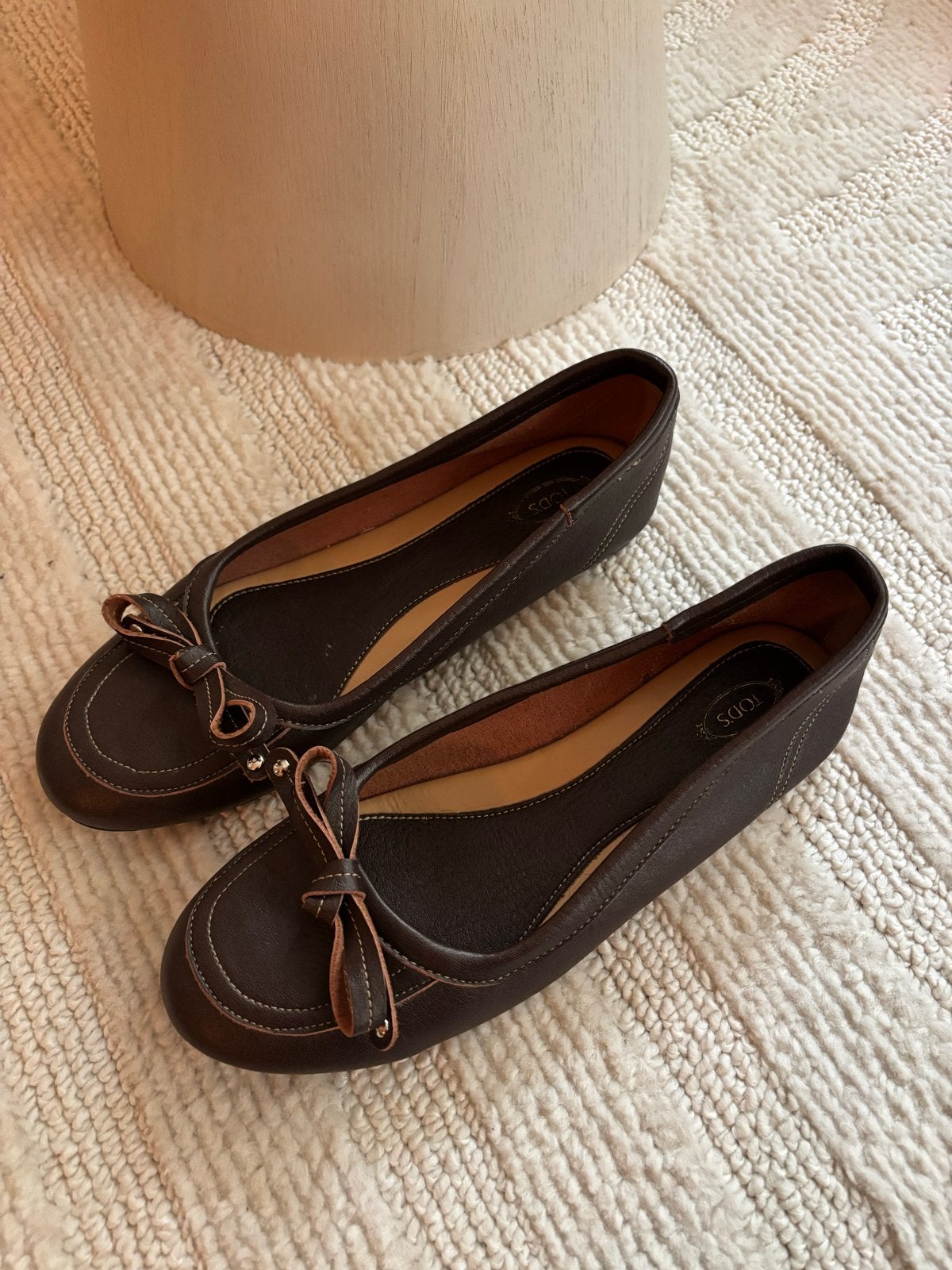 Tod's instappers ballerina's donkerbruin leer maat 38, Kleding | Dames, Schoenen, Ophalen of Verzenden, Zo goed als nieuw, Bruin