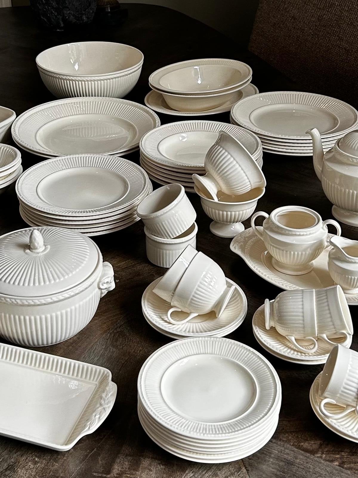 Wedgwood Edme servies zéér compleet, Ophalen, Klassiek, Zo goed als nieuw, Wedgwood