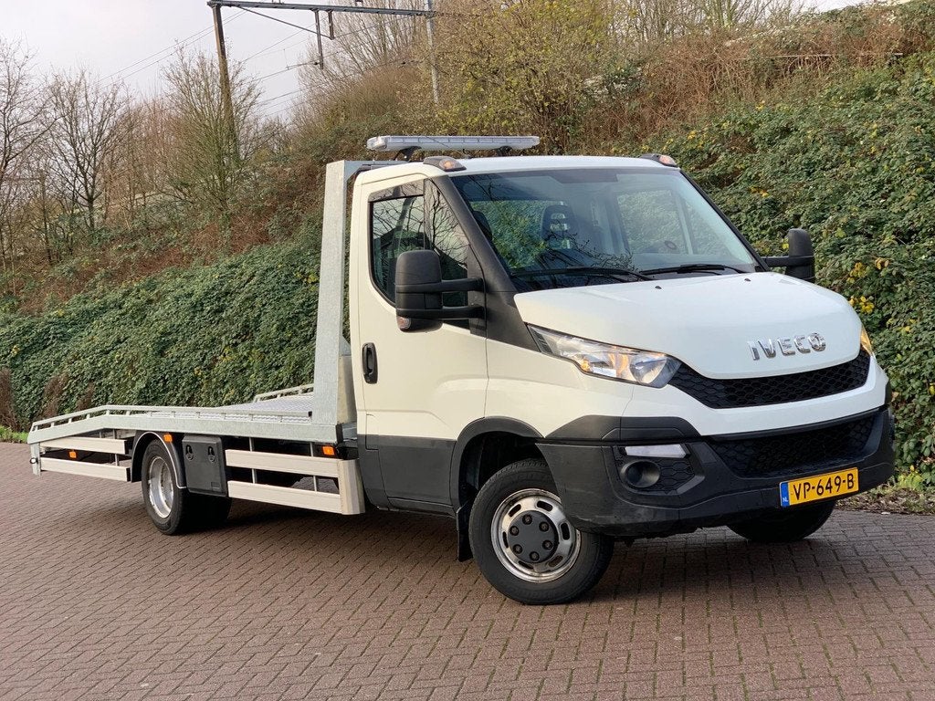 Iveco Daily 40C17 3.0 410 170PK AUT OPRIJWAGEN 2015 TOPSTAAT, Auto's, Bestelauto's, Euro 5, Achterwielaandrijving, Gebruikt, 4 cilinders