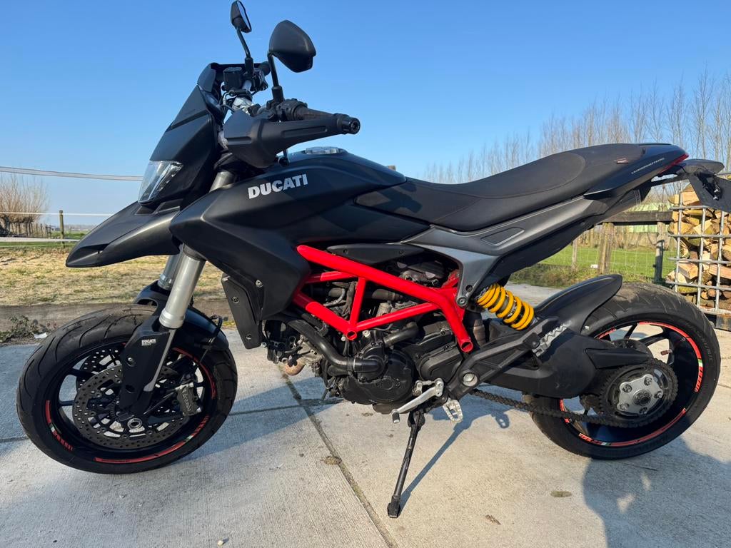 Ducati hypermotard 821 hyperstrada 950 multistrada v4, Motoren, Motoren | Ducati, Particulier, SuperMoto