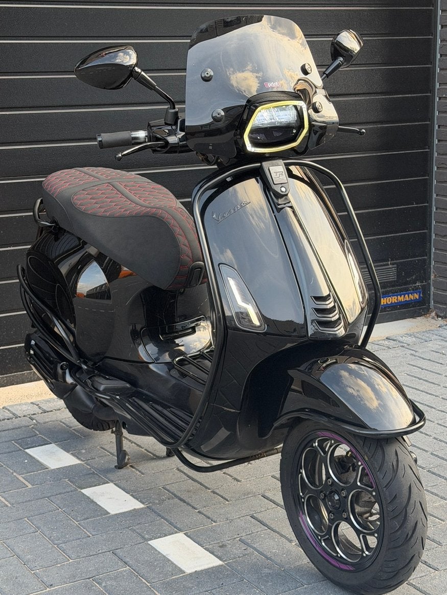 Vespa sprint 2022 E5! Brom! 65km/h 80cc! Zeloni!, Overige modellen, Ophalen of Verzenden, Zo goed als nieuw