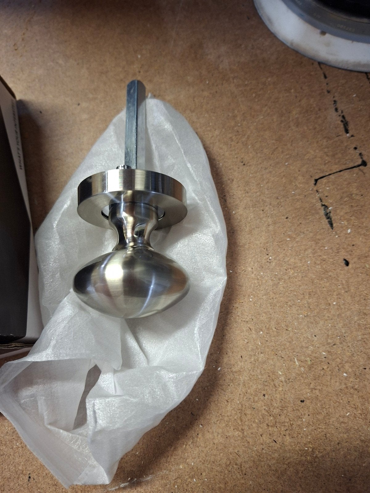 Deurknop op rozet Intersteel nikkel, Doe-het-zelf en Verbouw, Hang- en Sluitwerk, Ophalen of Verzenden, Nieuw, Overige materialen