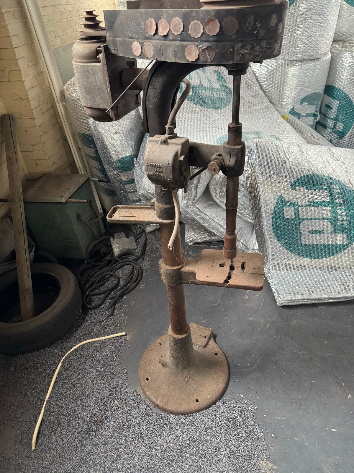 Industriële kolomboormachine - Niet werkend, voor onderdelen, Ophalen, Gebruikt, Kolomboormachine