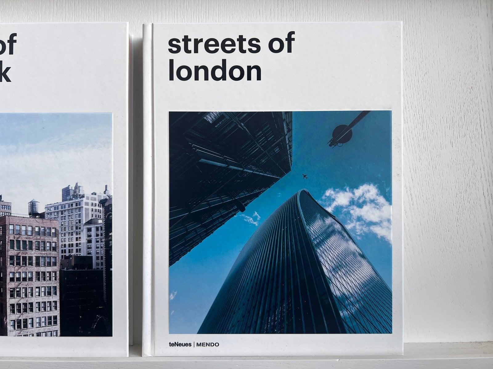 Streets of London - MENDO coffee table book, Ophalen of Verzenden, Zo goed als nieuw, Overige onderwerpen