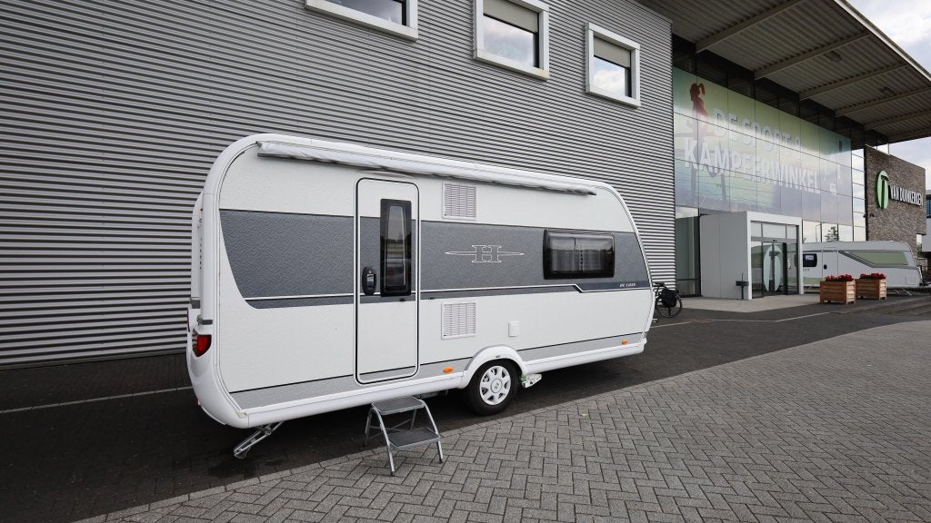 Hobby De Luxe 460 SFF Queensbed + mover, Caravans en Kamperen, Schokbreker, Hobby, Bedrijf, Treinzit