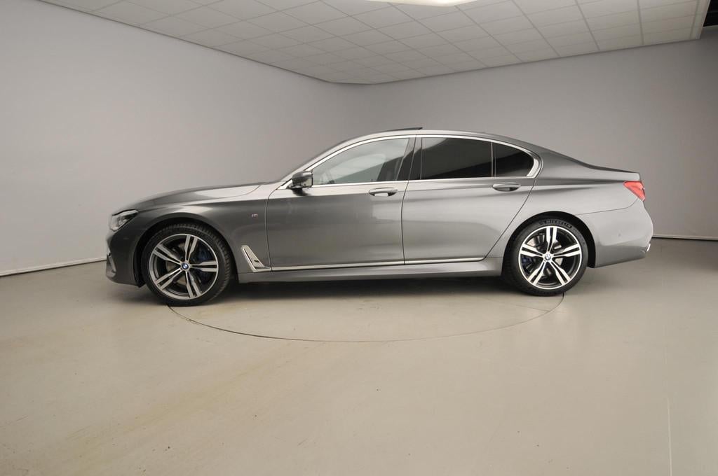BMW 7 Serie 730d xDrive | M-Sportpakket | Laserlicht | Leder, Auto's, BMW, Automaat, 12 maanden, Gebruikt, Euro 6