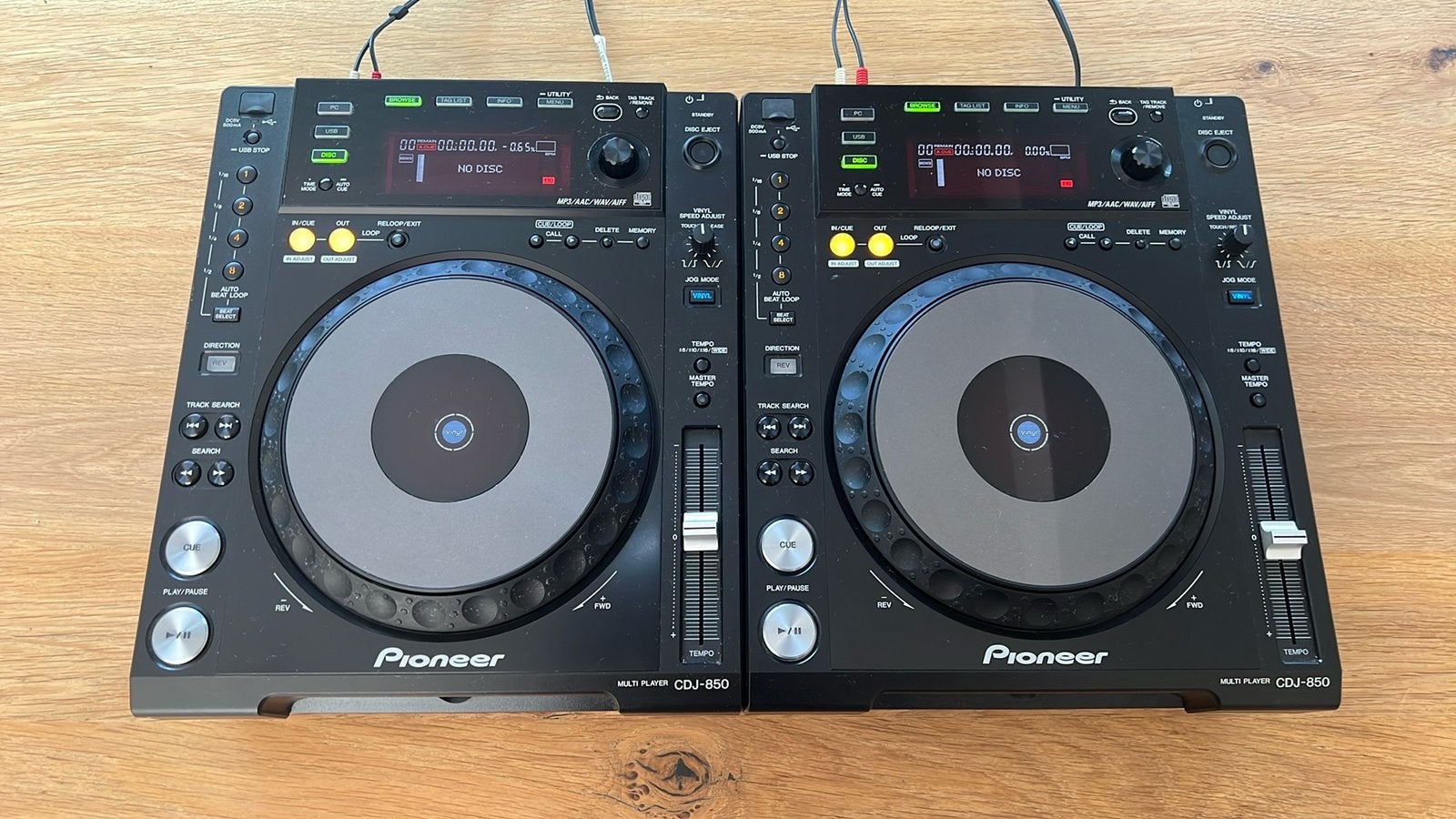 Pioneer CDJ850 inclusief flightcase (2x), Ophalen, Gebruikt, Pioneer
