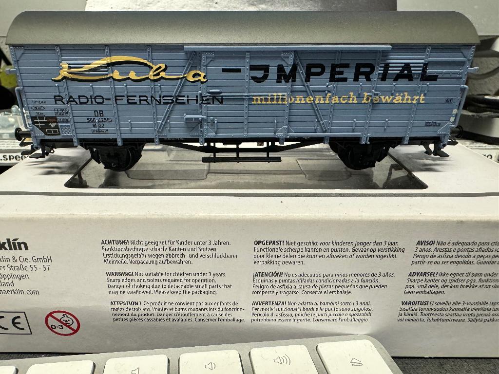 Märklin jahreswagen 2011 kuba Imperial oud duits radio merk, Wisselstroom, Verzenden, Märklin, Nieuw