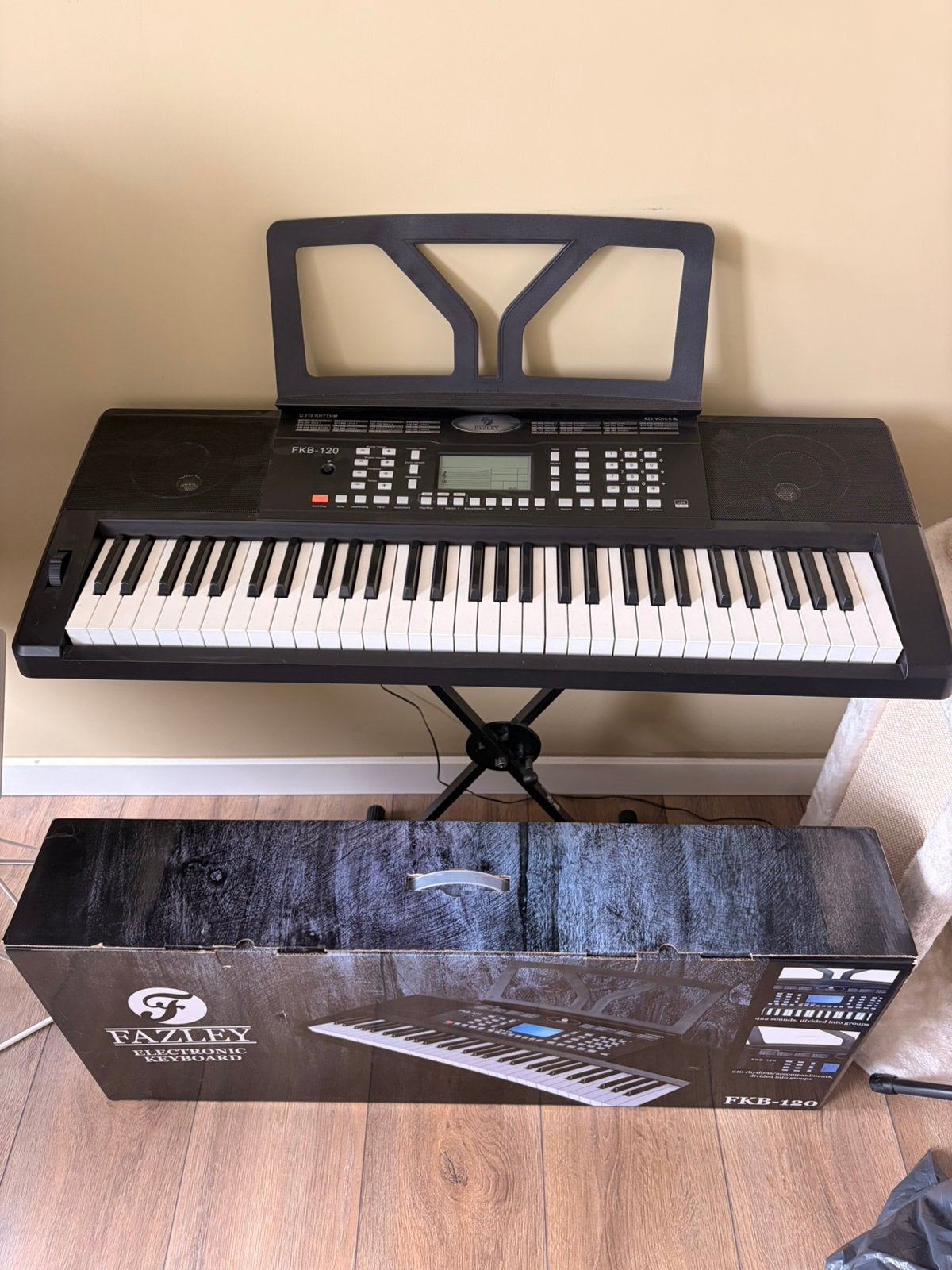 Foto 4 van Fazley keyboard FKB-120 incl. Ergonomische kruk
