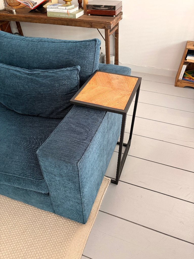 Set van twee side tables voor bij de bank, Ophalen, Minder dan 50 cm, Zo goed als nieuw, Metaal