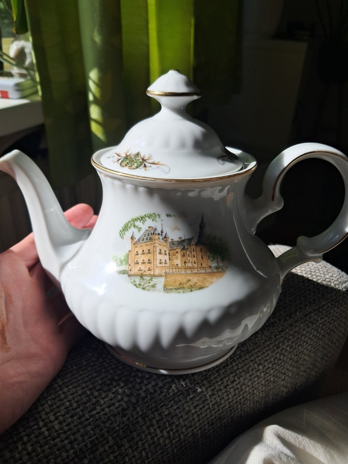 Theepot Kasteel Doorwerth - Original Dutch Castles, Antiek en Kunst, Ophalen of Verzenden