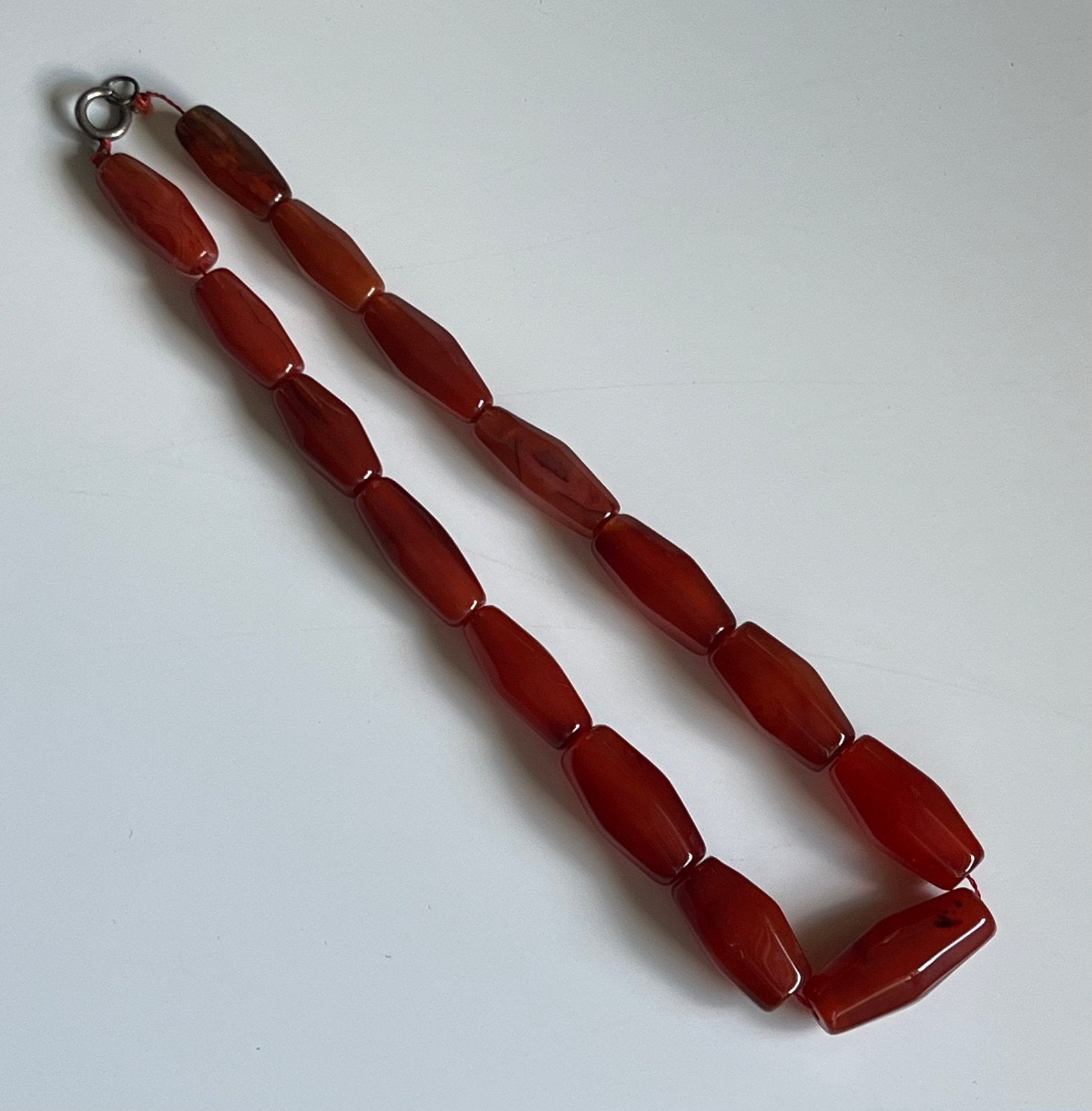 Antieke Carneool kralen ketting, Sieraden, Tassen en Uiterlijk, Antieke sieraden, Ophalen of Verzenden, Overige materialen, Ketting