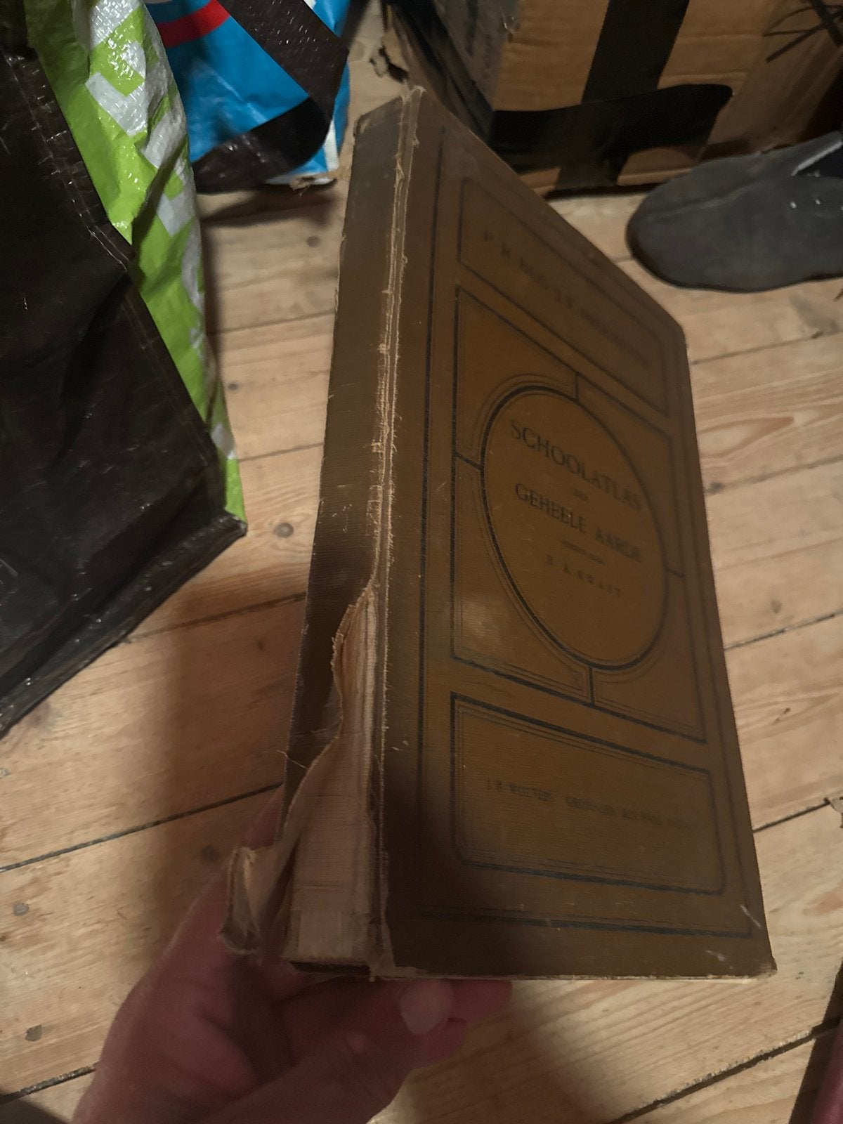 Oude Schoolatlas der Geheele Aarde - P.R. Bos J.F. Niermeyer, Gelezen, Bosatlas, Ophalen of Verzenden, 1800 tot 2000
