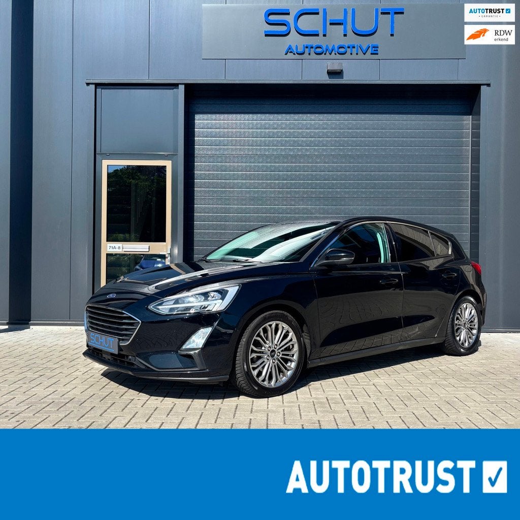 Ford Focus 125pk Titanium Business XENON | CARPLAY | CRUISE, Auto's, Adaptive Cruise Control, Gebruikt, Zwart, Origineel Nederlands