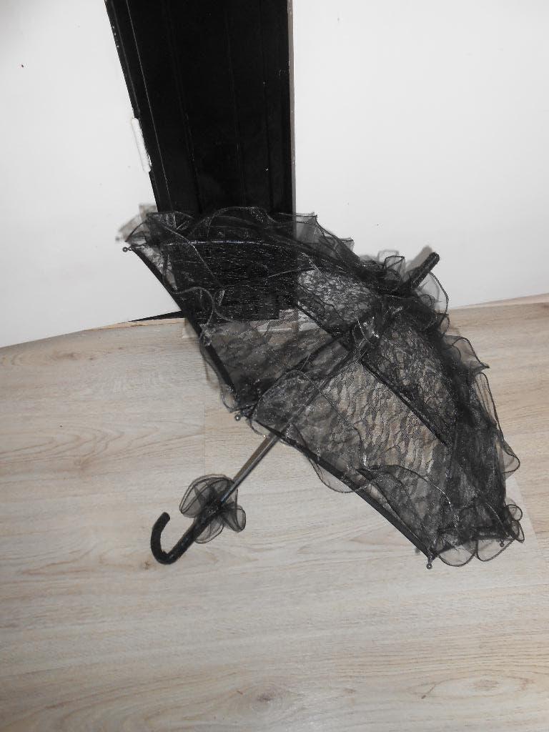 zwarte kleine kanten parasol victoriaanse stijl, Kleding | Dames, Ophalen of Verzenden, Zo goed als nieuw