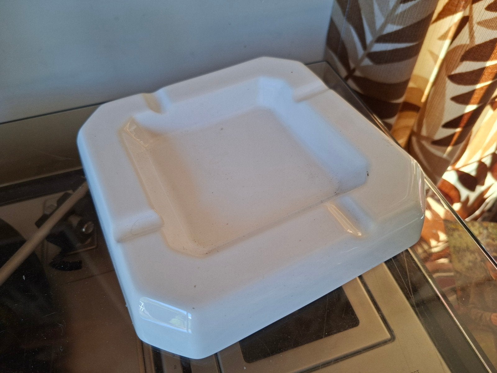 Grote witte stenen asbak jaren '90, Verzamelen, Gebruikt, Ophalen of Verzenden, Nvt, Asbak