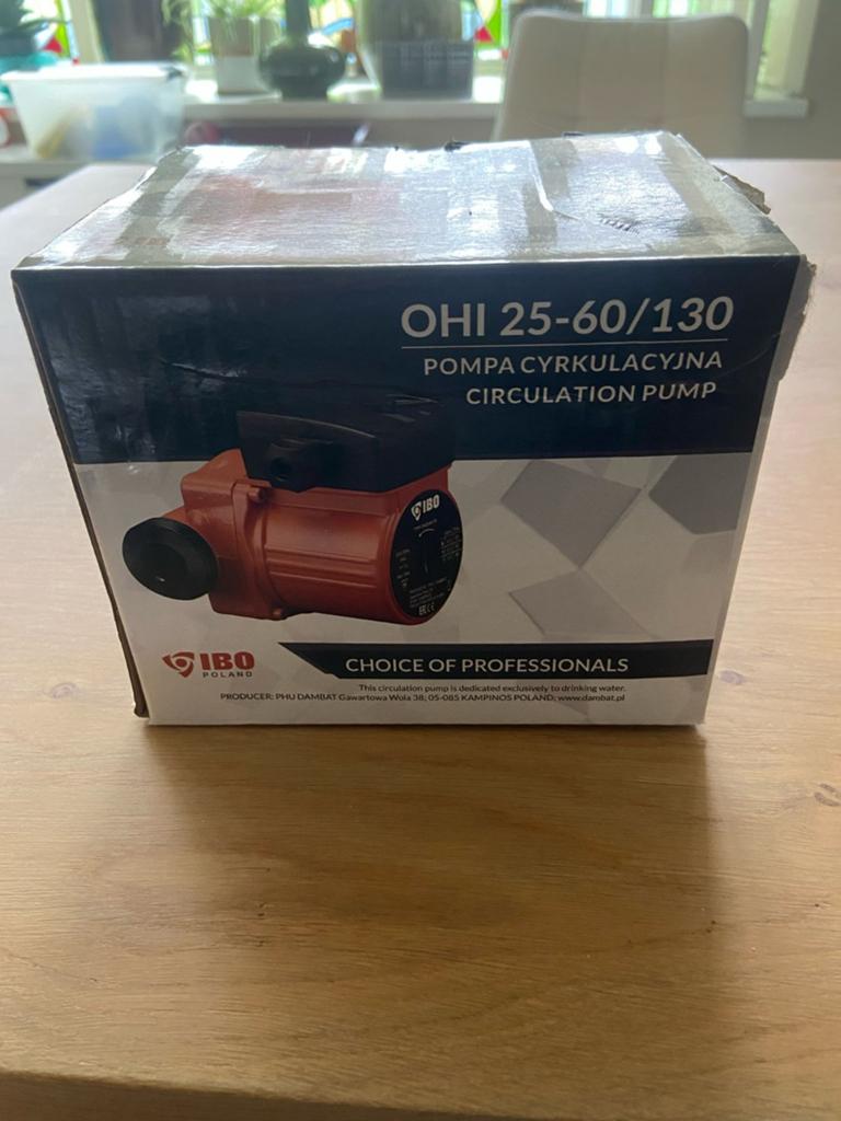 2 x nieuwe OHI verwarmingspomp, Doe-het-zelf en Verbouw, Verwarming en Radiatoren, Minder dan 30 cm, Cv-ketel of Combi-ketel, Nieuw