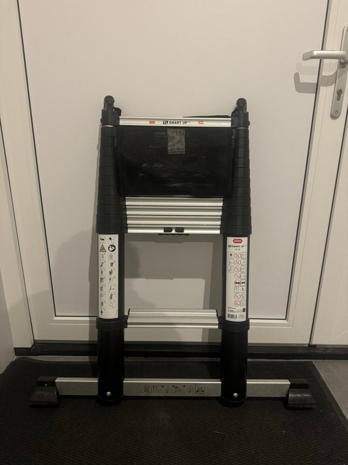 Altrex TL Smart up pro 1 x 13 telescoopladder - Zo goed als, Doe-het-zelf en Verbouw, Ophalen of Verzenden, Zo goed als nieuw
