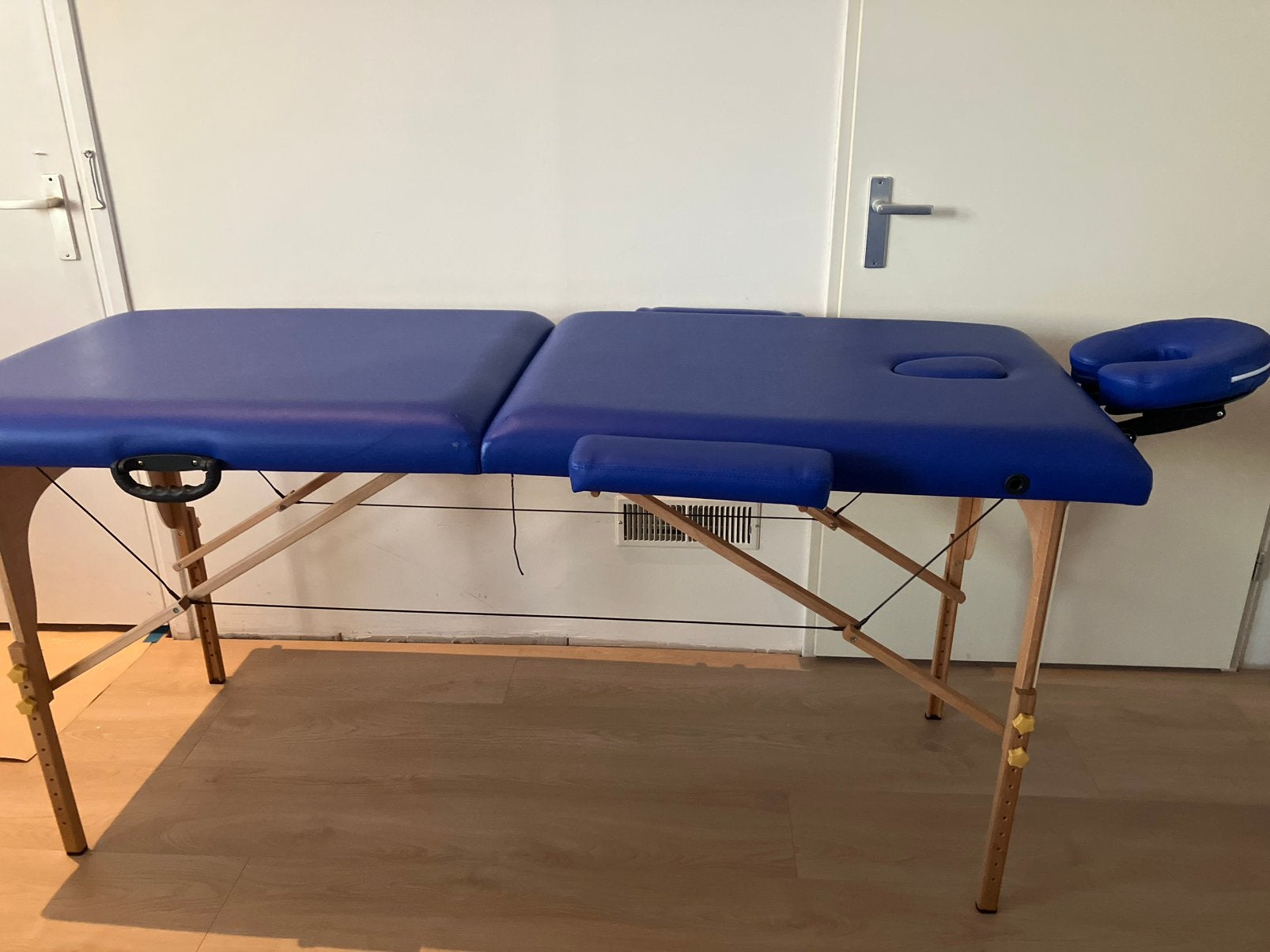 Massagetafel incl draagtas zgan, Ophalen, Zo goed als nieuw, Massagetafel