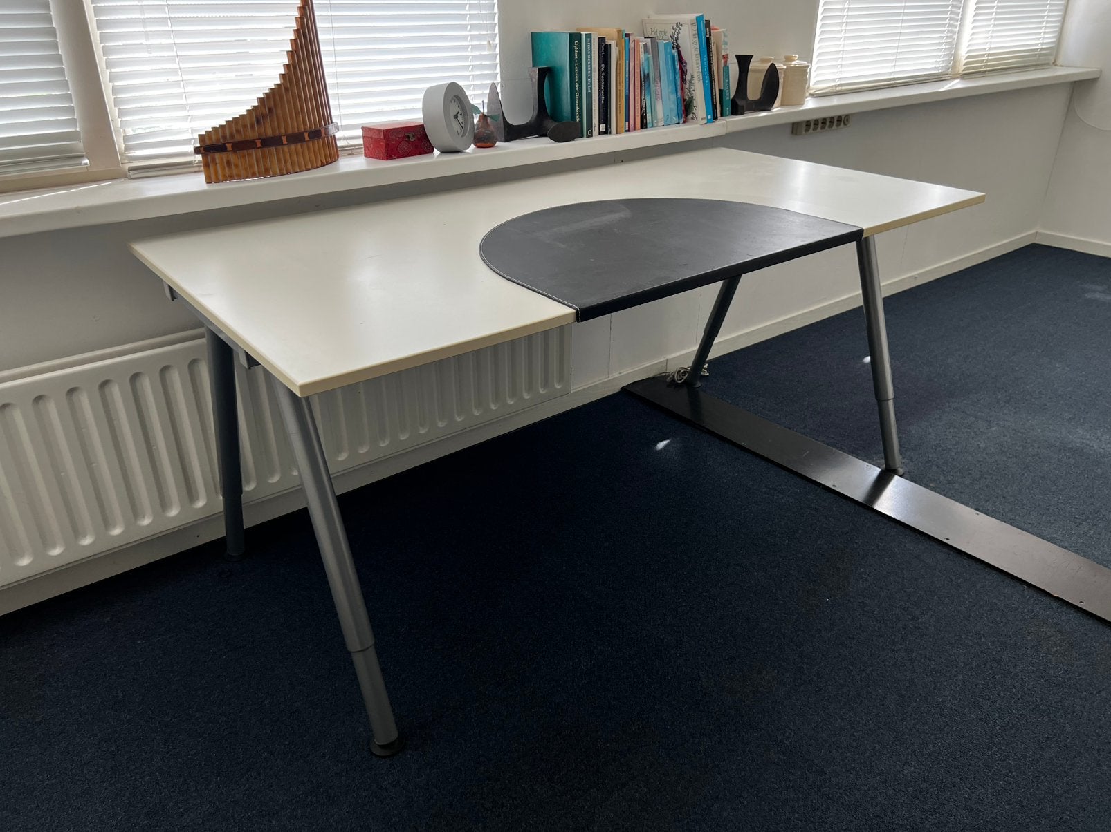 IKEA bureau, Ophalen, Zo goed als nieuw
