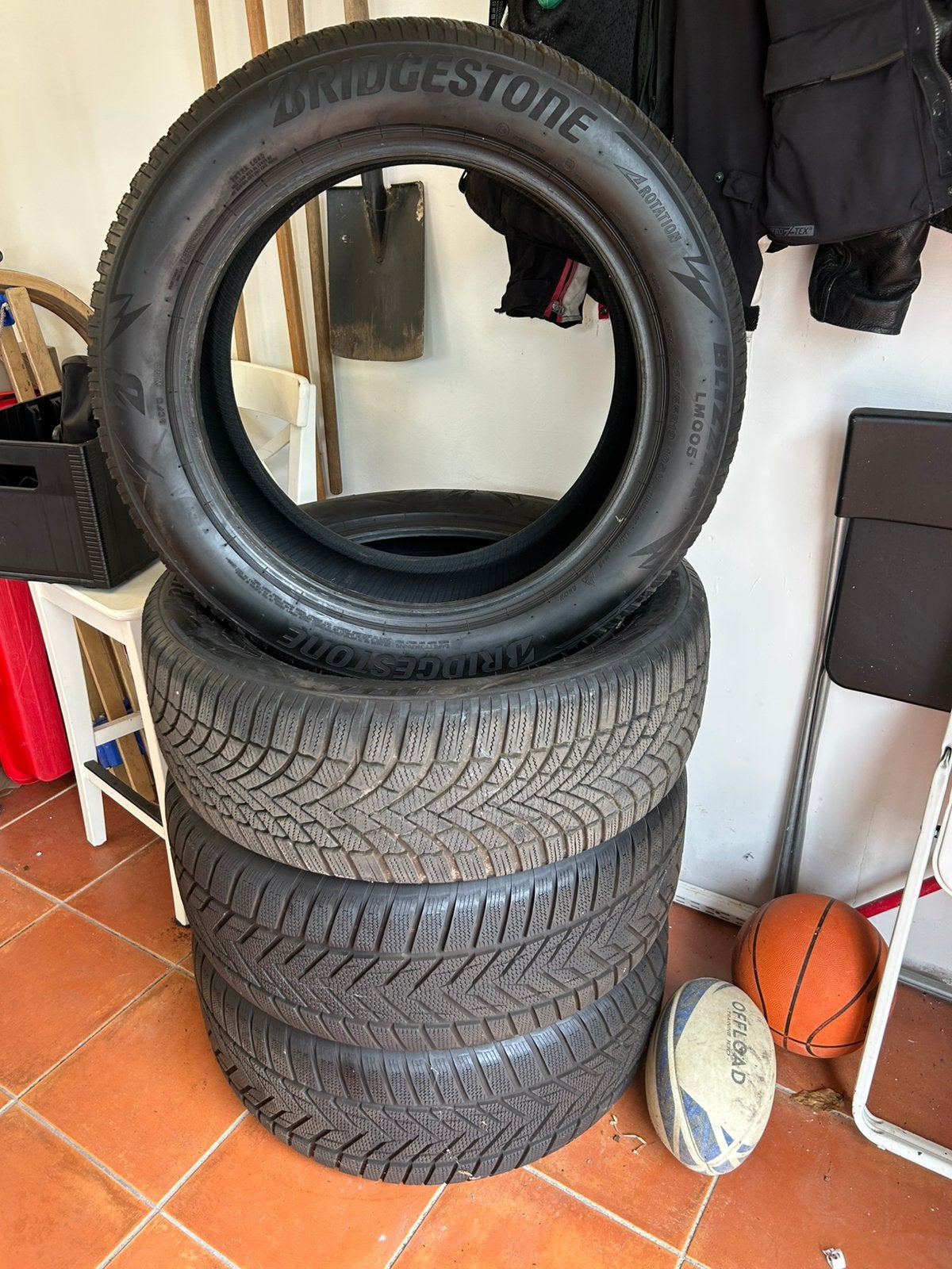 Winterbandenset 19 inch, onder meer geschikt voor VW ID.4, Auto-onderdelen, Gebruikt, Winterbanden, Band(en), Ophalen