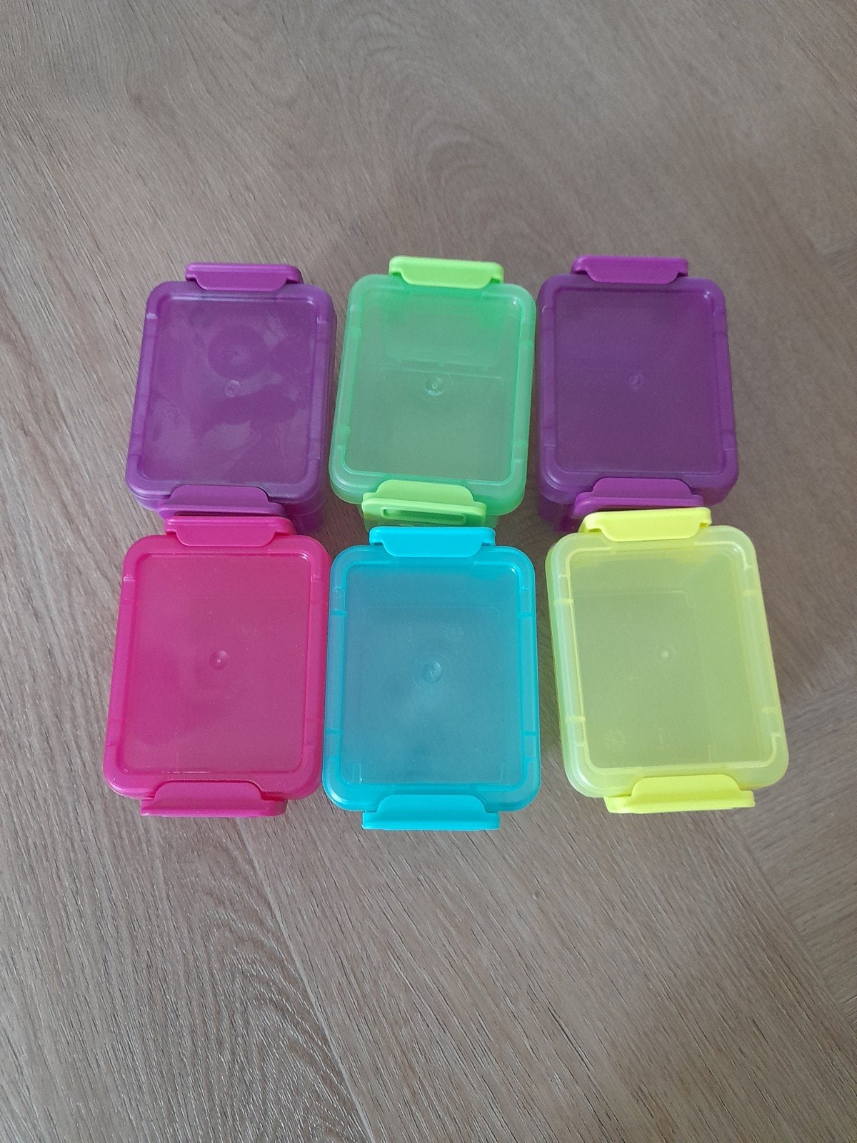 bijna gratis 6x nieuwe gekleurde opbergdoosje kinder tip, Ophalen of Verzenden, Nieuw