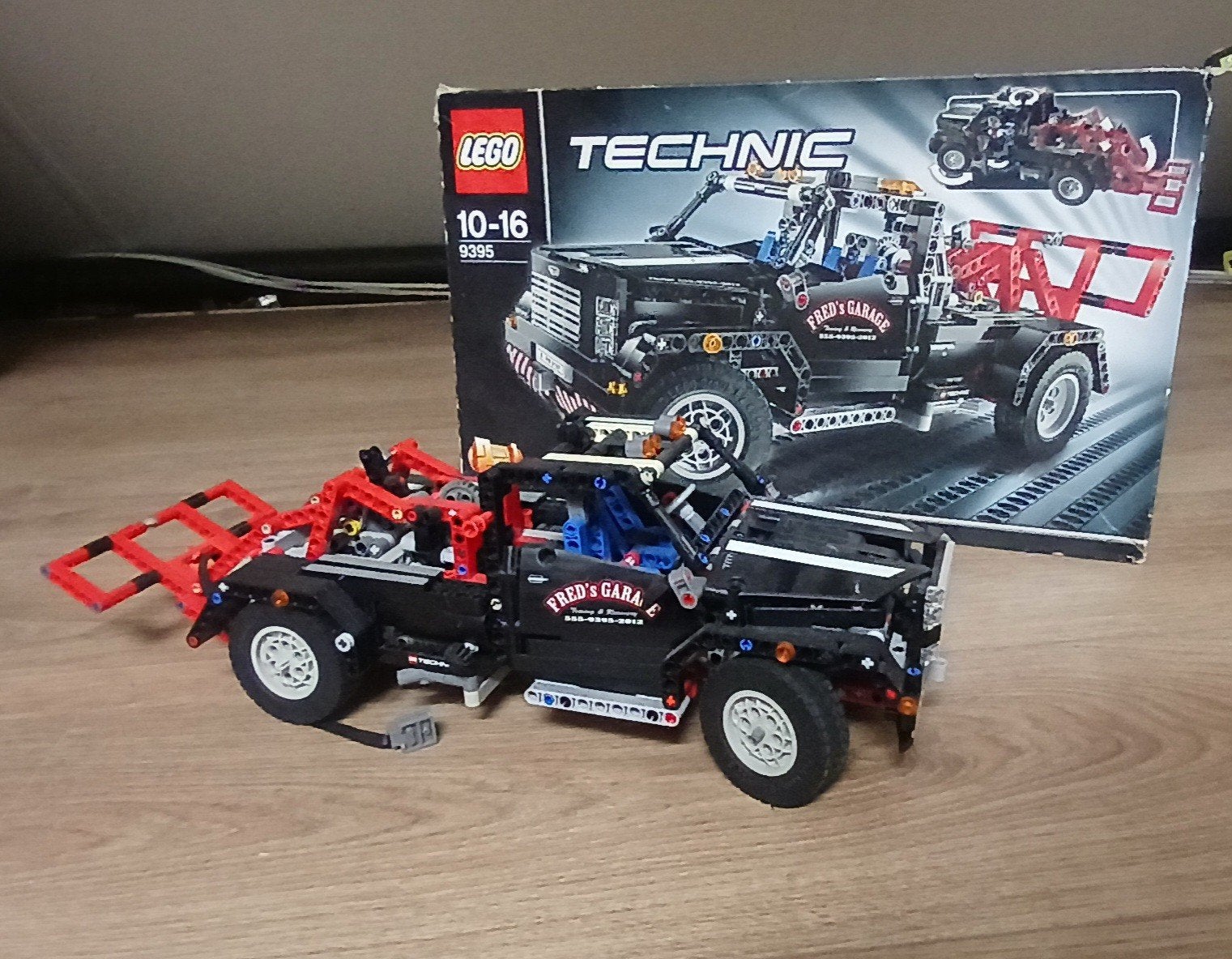 Lego Technic 9395 Sleepwagen Fred's Garage, Kinderen en Baby's, Inclusief instructies, Lego, Ophalen of Verzenden, Zo goed als nieuw