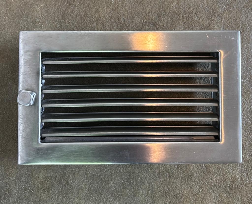 RVS Ventilatierooster met verstelbare lamellen, Doe-het-zelf en Verbouw, Ventilatie en Afzuiging, Ophalen, Zo goed als nieuw, Ventilator