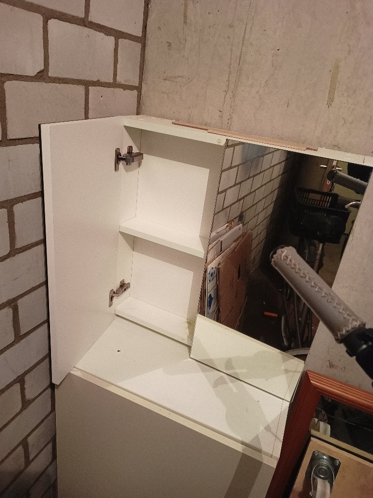 Medicijnkastje met spiegel, Huis en Inrichting, Badkamer | Badkamermeubels, Ophalen, 50 tot 100 cm, Minder dan 100 cm, 25 tot 50 cm