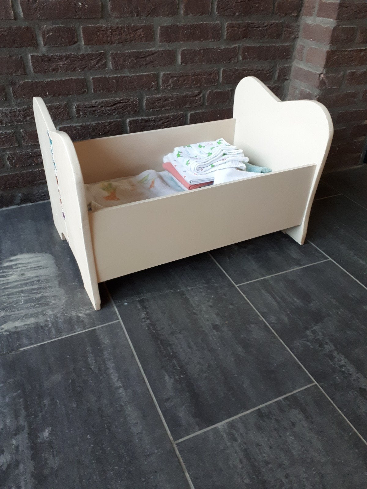 Poppenbedje van hout, Kinderen en Baby's, Speelgoed | Poppen, Gebruikt, Overige typen, Ophalen
