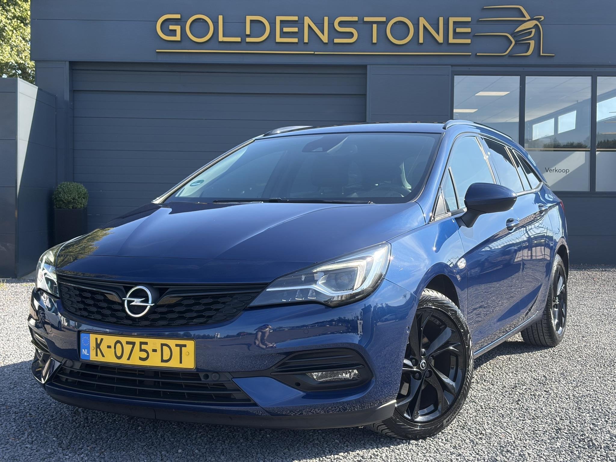Opel Astra Sports Tourer 1.2 Ultimate 2e Eigenaar l Trekhaak, Voorwielaandrijving, 145 pk, 1199 cc, Blauw