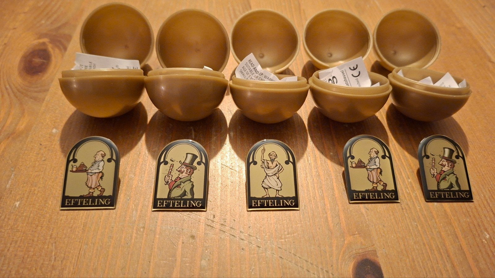 Efteling speldjes - 5 speltjes van de efteling, Ophalen of Verzenden, Nieuw, Button of Speldje