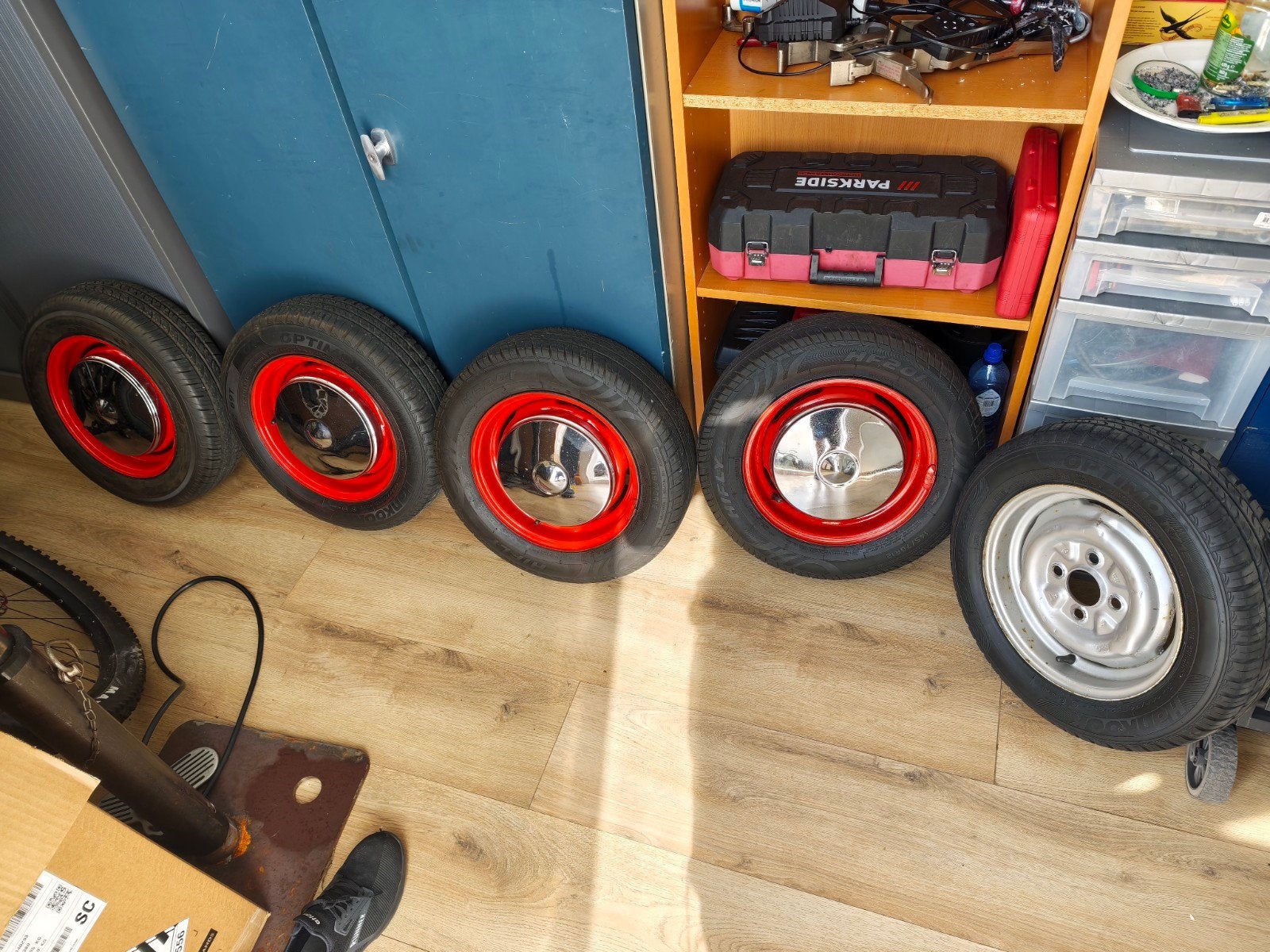 Opel Kadett B 12 inch wielen, Ophalen, Gebruikt, 145 mm, Banden en Velgen