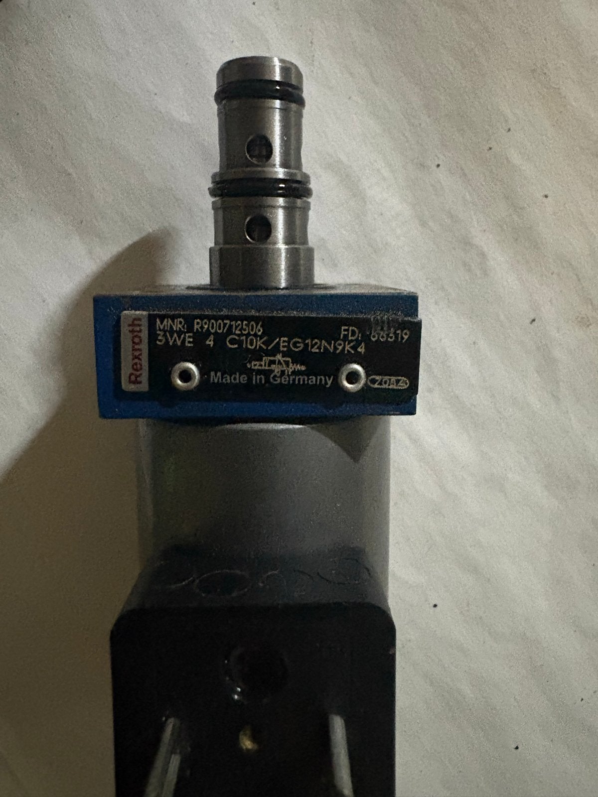 Rexroth 3WE 4 C10K/EG12N9K4 Solenoïdeventiel nieuw., Ophalen