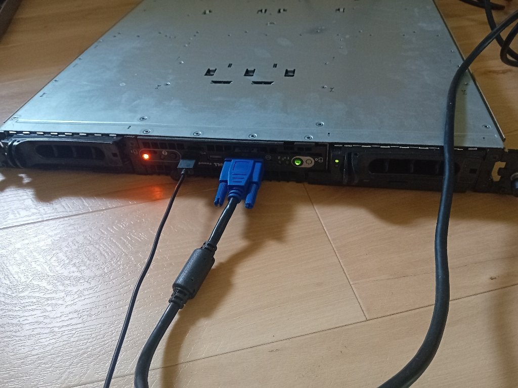 Dell Poweredge 1850., Computers en Software, Servers, Ophalen, Gebruikt