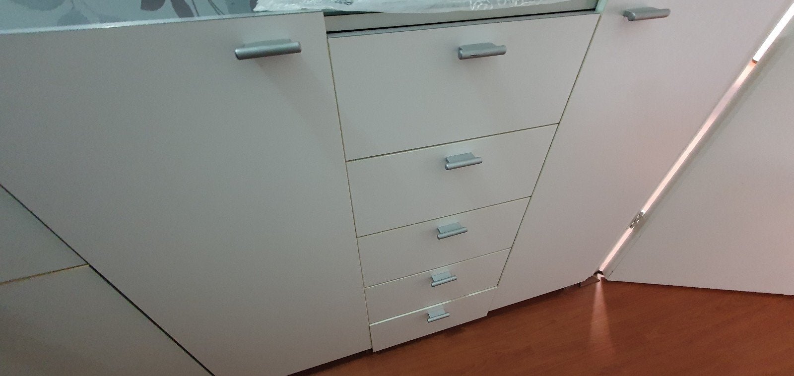 2 kasten met planken en lades, Ophalen, Gebruikt